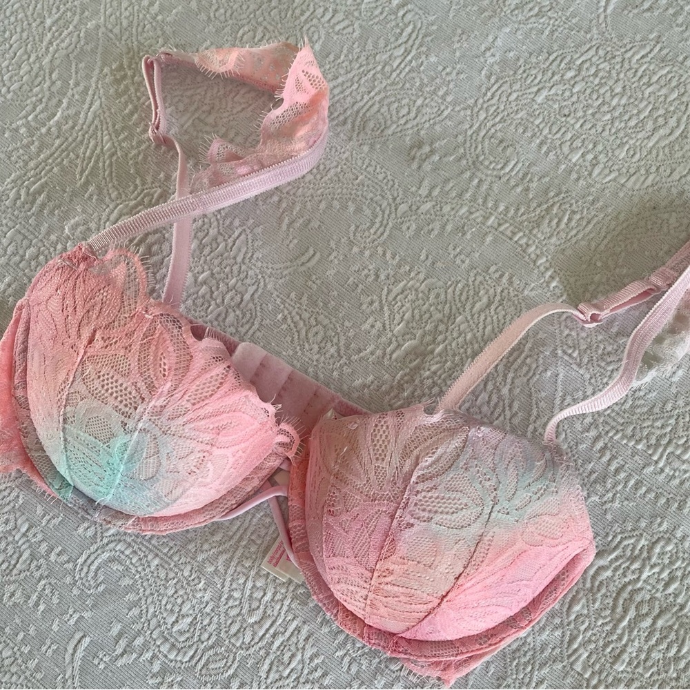 32C VS bra